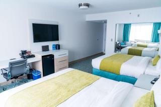 Coast Hotel & Convention Centre - 7