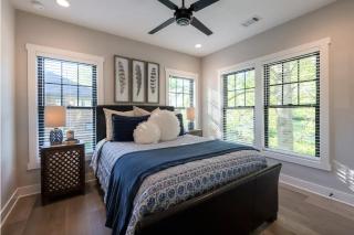 Butterfly Bungalow - 6