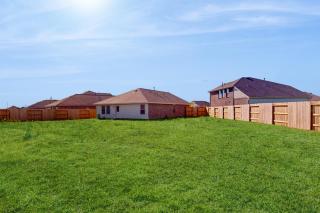 Relax or Play - Baytown - 8