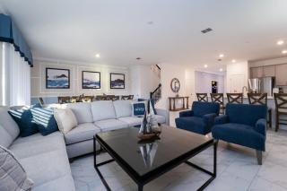 Amazing 8br w pool theater game room by Disney - Kissimmee - 4