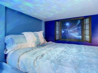 Awesome 6br by Disney with Theme & Game Rm Pool - Kissimmee - 1