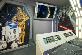 Awesome new 8br w theme rooms theater by Disney - Kissimmee - 4
