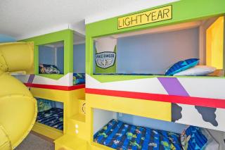 Awesome 9 br home w game room theater theme rms - Davenport - 4