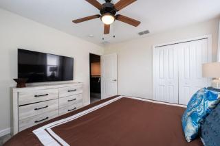 Magical 9BR Villa by Disney w Pool Theme Room - 1