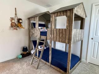 Magical Villa 8BR by Disney w pool & theme rooms - Kissimmee - 9