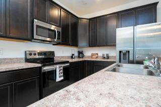 Splendid 4 Bedroom w Pool Close to Disney 132 - Davenport - 3