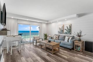 The Summit 808 - Luxury Beach Resort Condo - Beachfront - Incredible Views - BEACH CHAIRS AND SUNSHADE Provided In Condo - Panama City Beach - 9