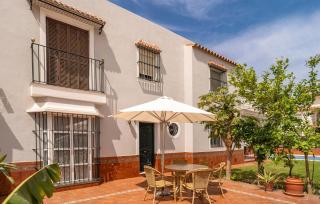 Gorgeous Home In Chipiona With Wifi - Chipiona - 4