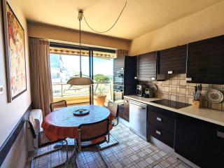 Grand Appartement avec Terrasse, Clim, WIFI et Parking à Arcachon - FR-1-420-144 - Arcachon - 4