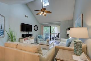 Colonnade Club 146 - 0