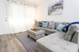 Nautical Point Loma Getaway - 7 mins to airport - San Diego - 4