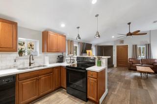 The Cozy Cottage - 4