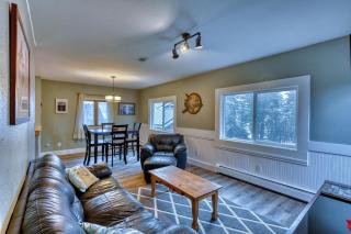Captivating Coastline 2 BR Retreat with Ocean View - Kodiak - 7