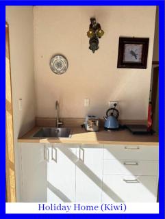 Romantic vintage retreat away in West Auckland - Swanson - 1