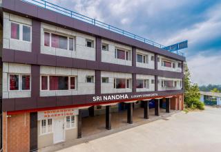 Sri Nandha Luxury Comforts - Vālpārai - 9