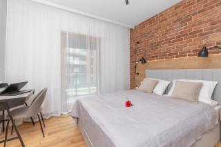 Elegant Apartments in Gdańsk with Sauna, Gym and Parking by Noclegi Renters - Gdansk - 4