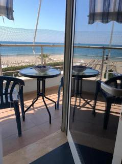 Beachfront Apartament in Golem - 9