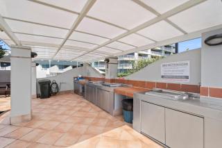 'Coastal Cool' Penthouse Paradise and Ocean Outlooks - Gold Coast - 3