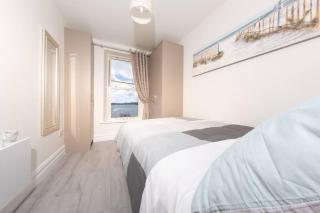 Unit 2 Island View Apartments With Stunning Harbour View - Cobh - 9