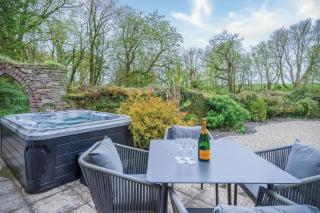 The Stables - 2 Bedroom Cottage - Princes Gate - Ludchurch - 6