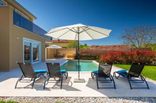 Beautiful Villa Onit with outdoor pool in Vizinada - Ferenci - 9