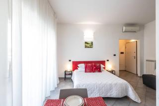 Exclusive: Fronte Mare con Terrazzo e Parcheggio - Rimini - 3