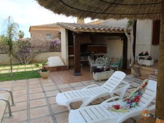 Casa con Piscina Privada, Cerca del Mar, WiFi Gratis, Aire Opcional, Mascotas y Playa para Perros - ES-184-10 - Riumar - 2