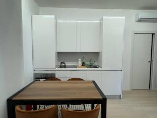 Modern apartment - Walking distance to Milan Central Station - Milan - 3