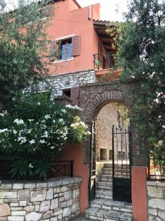 Villa Kolonja, Ksamil - Holiday Homes near Butrint Park - 9