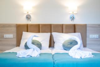 APARTAMENTY przy plaży z basenem z podgrzewaną wodą i mini SPA - Ośrodek Kolonijno-Wczasowy Mewa - Niechorze - 1