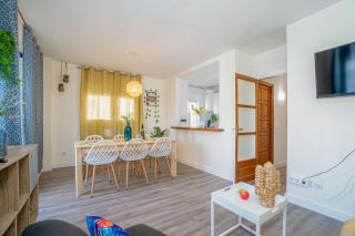 EST1-SPACIOUSS appartment in the BEACH, BBQ, downtonwn, parking, fast WIFI Fibre - 9