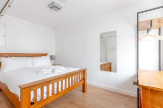 Spacious 4BD Home near ExCel London! - Londra - 5