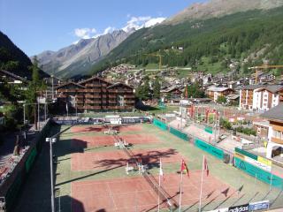 Backstage Boutique SPA Hotel - Zermatt - 3