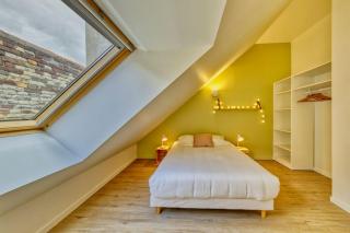 Loft 250m2 centre ville -3 niveaux & terrasse sud - 2