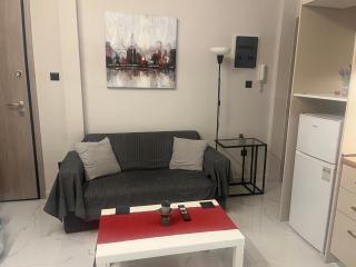 Cozy flat in Hilton, central Athens, 3' metro, VFM! - 4