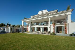Villa Azur, Nueva Andalucia, Marbella - Marbella - 1