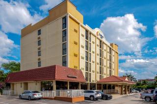 Comfort Inn Oceanside Deerfield Beach - Deerfield Beach - 9