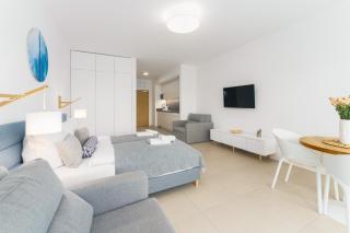 Aquamarina Prima Deluxe Studios With Sea View by Noclegi Renters - Międzyzdroje - 3