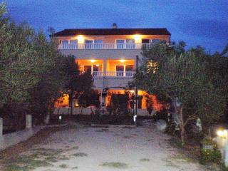Apartments Tare, Free Parking - Vodice - 5