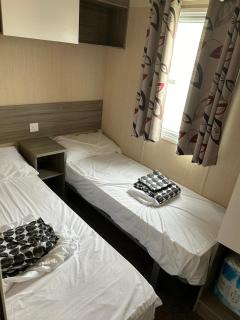 Lido Beach Caravan - Prestatyn - 9