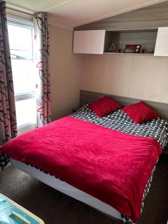 Lido Beach Caravan - 2