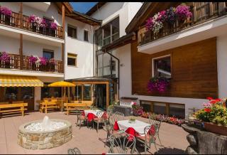 Hotel Tonnerhof - Racines - 7
