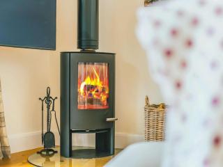 2 Bed in Montgomery 83243 - Llandyssil - 2