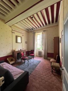 Maison au milieu d'un parc - Le Donjon - 3