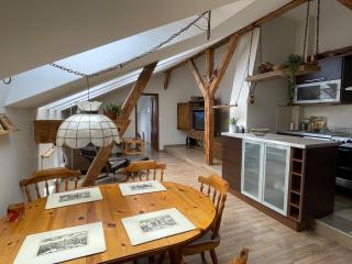 Home3city Słoneczne Poddasze - 9