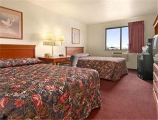 Super 8 by Wyndham Youngstown/Austintown - 2
