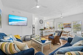 Surfside Beach - Beach House Getaway - 4