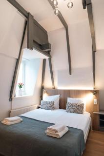 Rooftop Retreat - 5