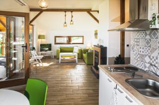 LIPA houses & spa - 7