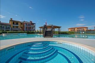 MGH Family Stay - Baglio Degli Ulivi 60 - Sirmione - 0